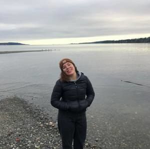 Meet your Posher, Elena